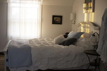 Away In The County Bed And Breakfast Cherry Valley Esterno foto